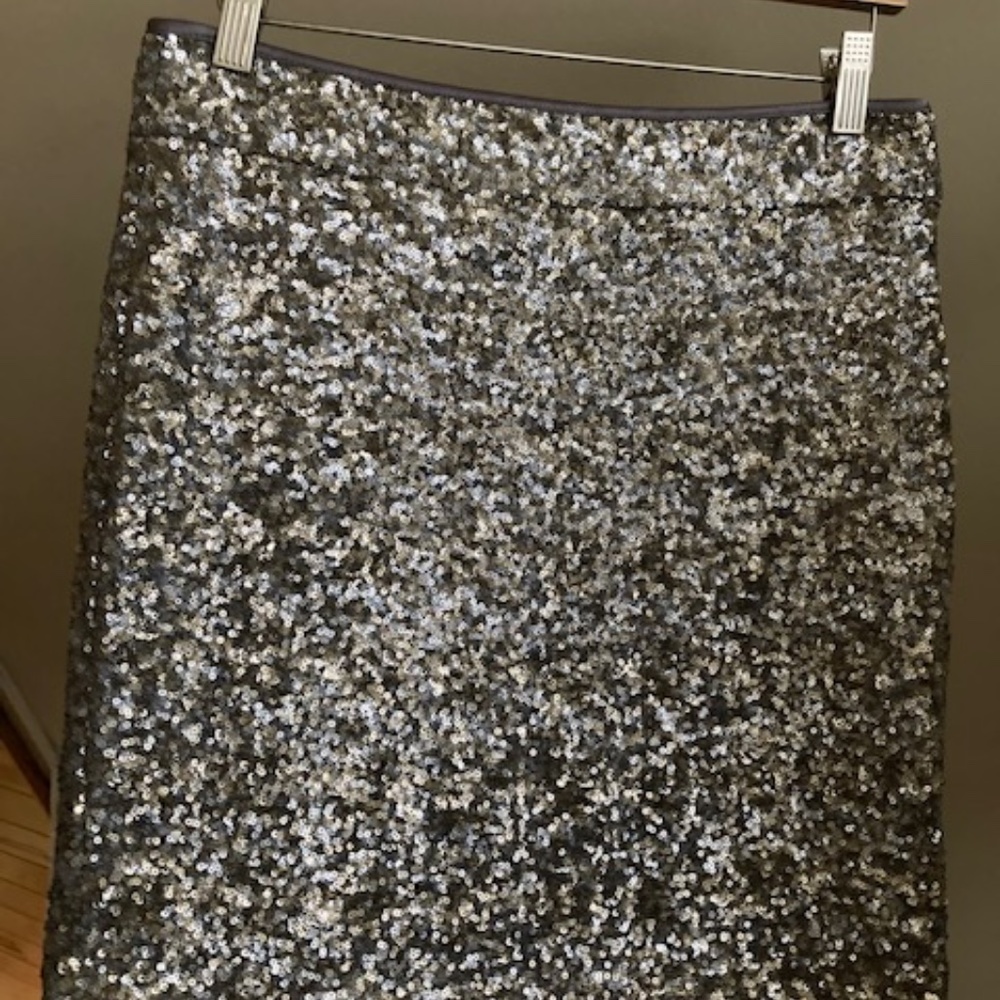 Cache skirt